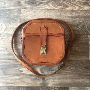 Vintage hard case crossbody purse